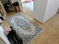 1-комнатная квартира · 43 м² · 9/9 этаж · помесячно, Есенберлина 23/2 за 125 000 〒 в Усть-Каменогорске — фото 3