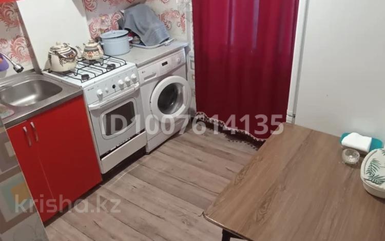 2-комнатная квартира · 40 м² · 2/5 этаж, Абулхаир хана — Остановка Киселева за 120 000 ₸ в Актобе — фото 2