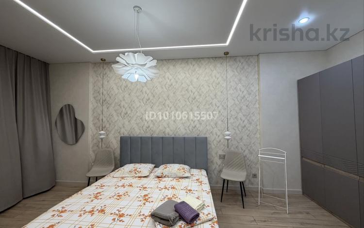 1-бөлмелі пәтер · 65 м² · 11/17 қабат, Е-36 4, бағасы: 16 000 ₸ в Астане, Нура р-н — фото 12