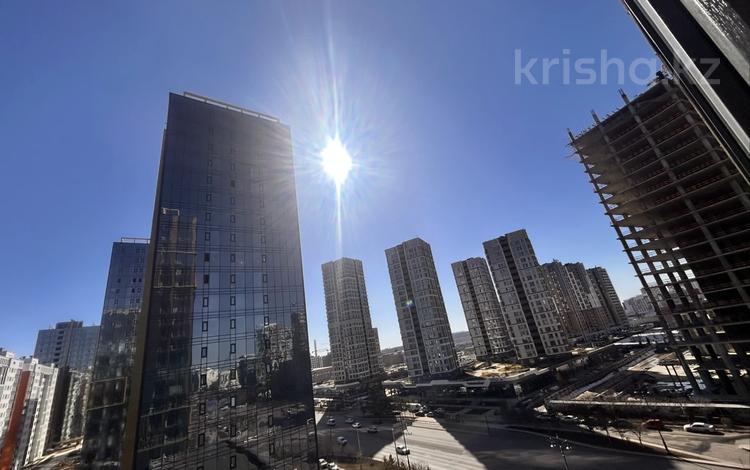 1-комнатная квартира · 54 м² · 8 этаж, Мангилик Ел 62 за 38 млн ₸ в Астане, Есильский р-н — фото 2