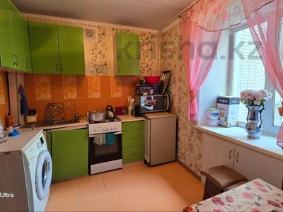 3-комнатная квартира · 60 м² · 3/5 этаж, Ул. Каирбекова 351/1 за 20 млн 〒 в Костанае