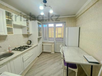 Продажа квартир в Жетысу обл.: 2-комнатная квартира · 51.6 м² · 4/12 этаж, Коктем 17 за 19.5 млн 〒 2-комнатная квартира · 51.6 м² · 4/12 этаж, Коктем 17 за 19.5 млн 〒 в Талдыкоргане, мкр Коктем