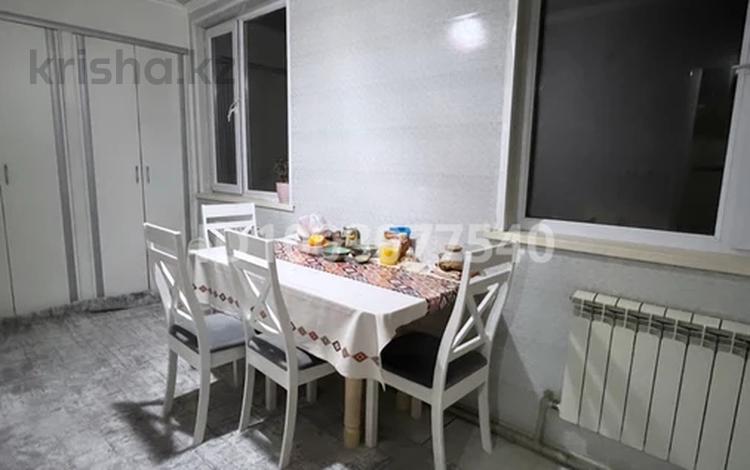3-комнатная квартира · 58 м² · 2/5 этаж, Сулейманова — Койгельды за 18 млн ₸ в Таразе — фото 2