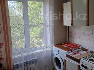 2-бөлмелі пәтер · 45 м² · 2/5 қабат, Самал 17, бағасы: 130 000 ₸ в Талдыкоргане, мкр Самал