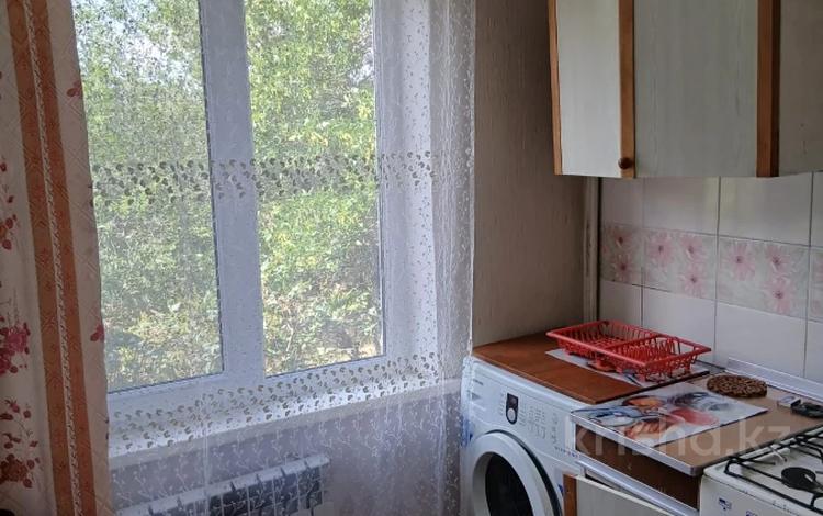2-бөлмелі пәтер · 45 м² · 2/5 қабат, Самал 17, бағасы: 130 000 ₸ в Талдыкоргане, мкр Самал — фото 4
