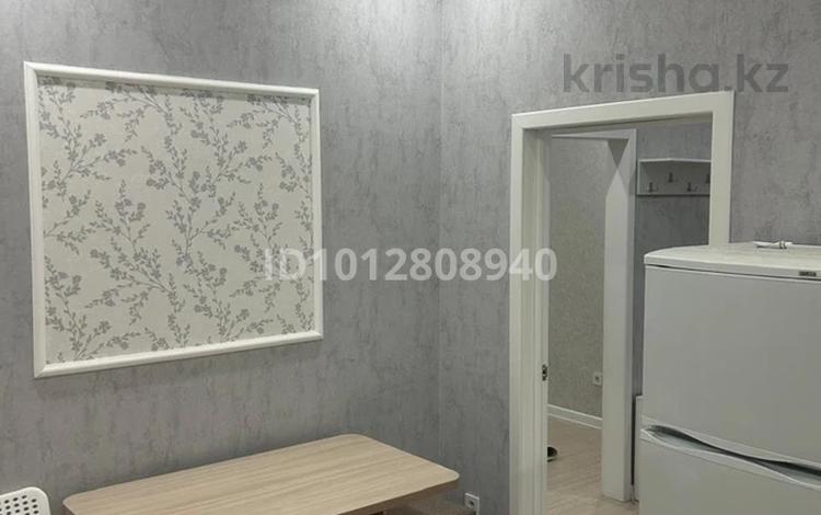 1-комнатная квартира · 43 м², Туран 46Б, 46Б/1, 46Б/2 за 200 000 ₸ в Астане, Нура р-н — фото 2