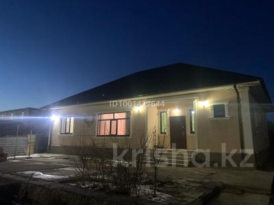 Отдельный дом · 5 комнат · 150 м² · 9 сот., мкр Атырау, Малбагар мендыкулова 6 — Рядом с кольцевой в мкр атырау в сторону Ак-босага за 55 млн ₸