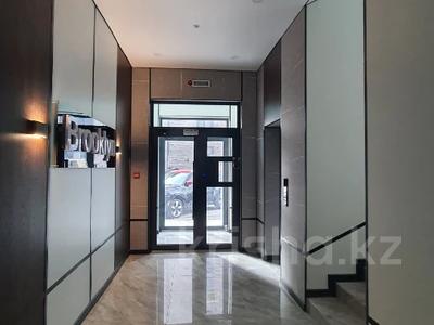 1-бөлмелі пәтер · 57 м² · 1/4 қабат, Мкр. Ак Шагала 6, бағасы: 26.5 млн ₸ в Атырау