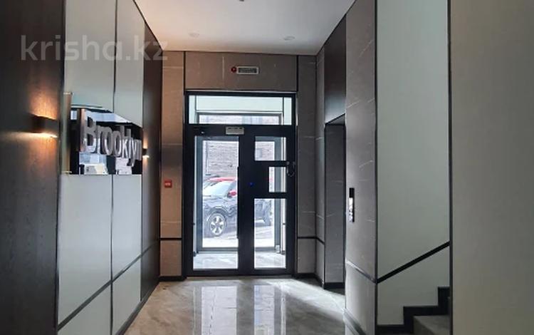 1-бөлмелі пәтер · 57 м² · 1/4 қабат, Мкр. Ак Шагала 6, бағасы: 26.5 млн ₸ в Атырау — фото 2