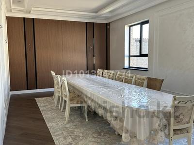 Отдельный дом · 6 комнат · 250 м² · 8 сот., мкр Асар-2, Мкр Асар-2, Атакент 132 за 70 млн ₸ в Шымкенте, Абайский р-н