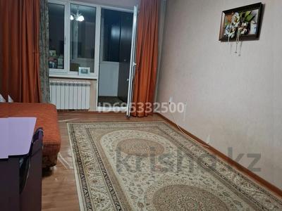 Продажа квартир в Алматы: 1-комнатная квартира · 33 м² · 4/5 этаж, мкр Аксай-2 — Толеби-Сайна за 25 млн 〒 1-комнатная квартира · 33 м² · 4/5 этаж, мкр Аксай-2 — Толеби-Сайна за 25 млн 〒 в Алматы, Ауэзовский р-н