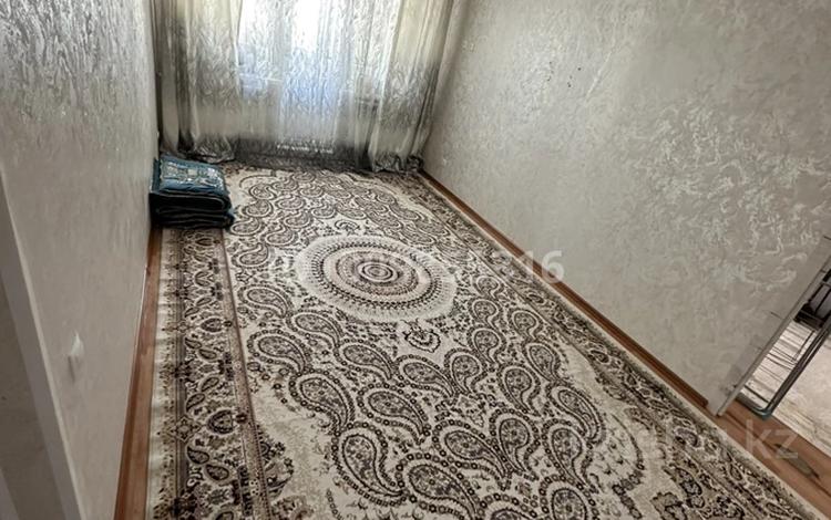 3-комнатная квартира · 56.8 м² · 5/5 этаж, мкр 5 7 — проспект Абая за 13.8 млн ₸ в Актобе — фото 2