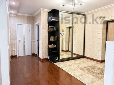 4-комнатная квартира · 164 м² · 1/5 этаж, мкр. Алтын орда 34 — мангелек ел за 63 млн ₸ в Актобе