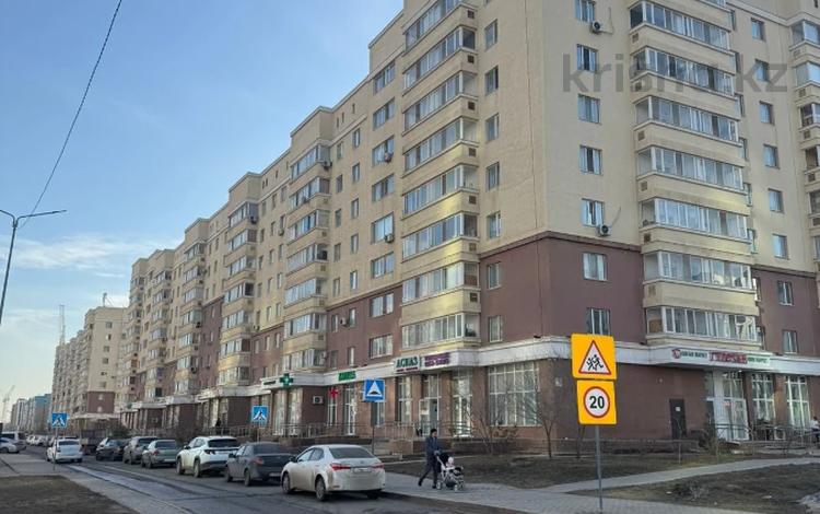 Свободное назначение, магазины и бутики, кабинеты и рабочие места, студии · 107 м² за 450 000 ₸ в Астане, Нура р-н — фото 2