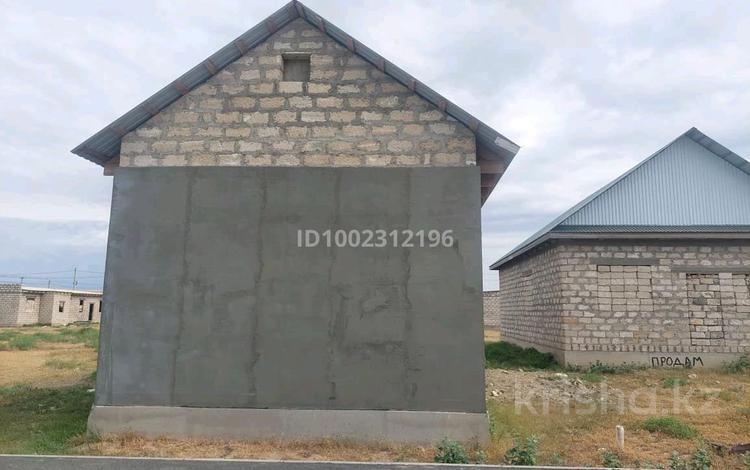 Отдельный дом · 2 комнаты · 60 м² · 8 сот., мкр Зарослый, 20 5 за 7 млн ₸ в Атырау — фото 2