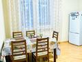 1-комнатная квартира, 55 м², 6/14 этаж посуточно, Валиханова 12 за 15 000 〒 в Астане, р-н Байконур — фото 4