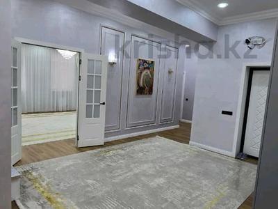 4-комнатная квартира · 160 м² · 5/10 этаж, 19-й мкр 33 за 67.5 млн 〒 в Актау