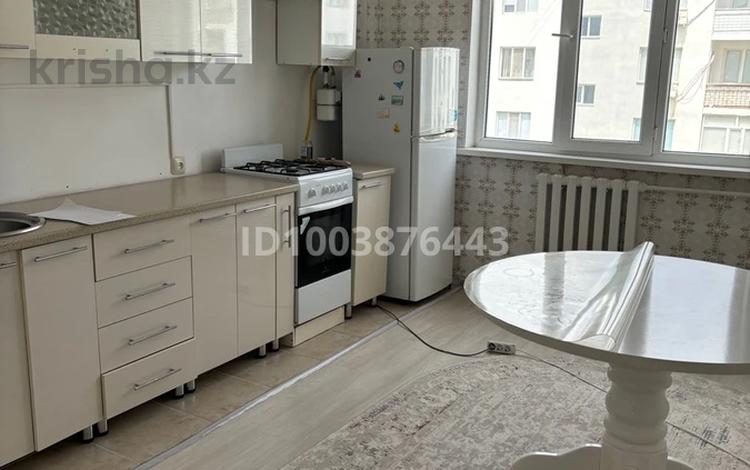 1-комнатная квартира · 40 м² · 4/5 этаж, мкр Нурсая, С.Бейбарыс 22 за 18 млн ₸ в Атырау — фото 2