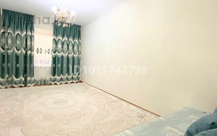 3-комнатная квартира · 78 м² · 2/5 этаж, 14-й мкр 44 за 200 000 ₸ в Актау — фото 4