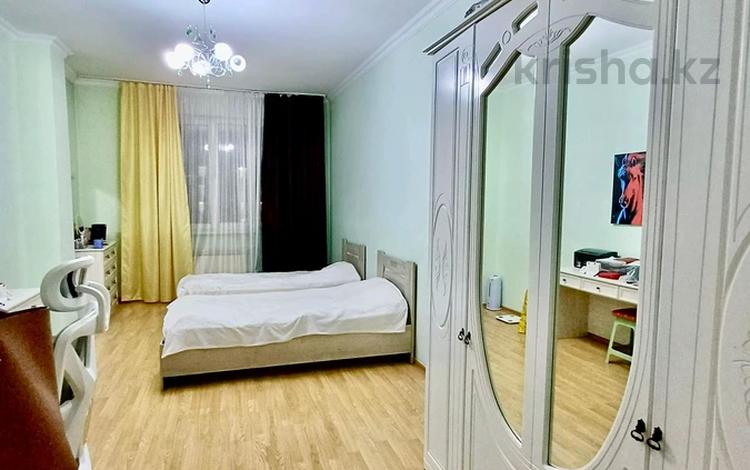 3-бөлмелі пәтер · 140 м² · 10/18 қабат, Калдаякова 11 — Тауельсиздик, бағасы: 55.9 млн ₸ в Астане, Сарайшык р-н — фото 3