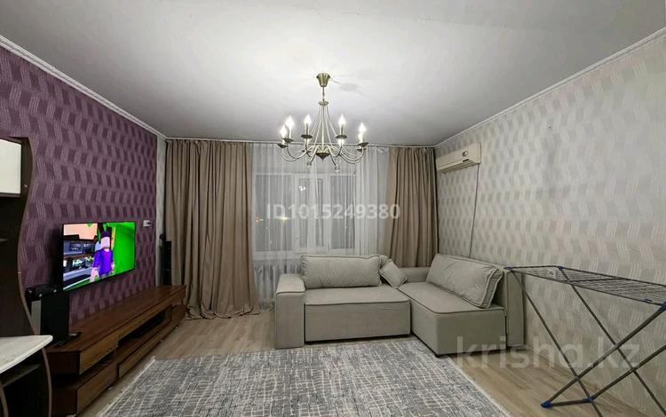 2-комнатная квартира · 65 м² · 8/10 этаж, Каркаралинская 22 за 24 млн ₸ в Семее — фото 2