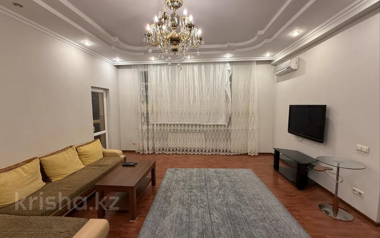 2-комнатная квартира · 95 м² · 13/16 этаж, Самал-1 29 за 570 000 ₸ в Алматы, Медеуский р-н — фото 2