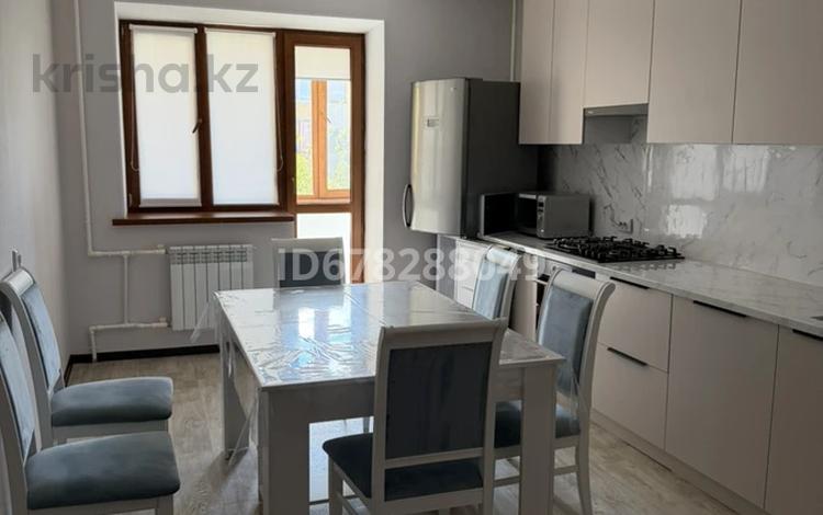 2-комнатная квартира · 70 м² · 3/5 этаж, Абулхаир-хана 175 — Рядом с ТРК Орал за 250 000 ₸ в Уральске — фото 32