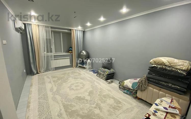 2-комнатная квартира · 70 м² · 5/5 этаж, мкр. Зачаганск пгт, Мурата Монкеулы 70А за 27 млн ₸ в Уральске — фото 2