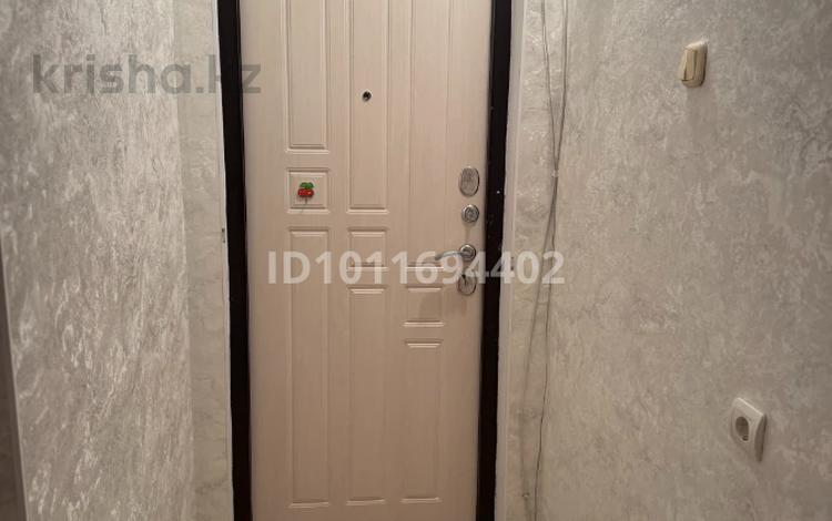 2-бөлмелі пәтер · 43 м² · 3/5 қабат, мкр 5 35, бағасы: 17 млн ₸ в Актобе — фото 2