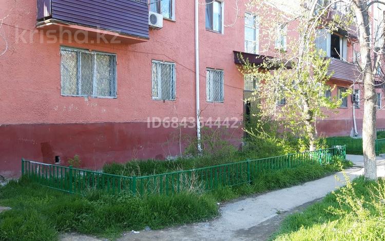 3-бөлмелі пәтер · 65 м² · 1/5 қабат, Панфилова 37 — Возле рынка, бағасы: 10 млн ₸ в Кентау — фото 2