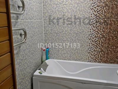3-бөлмелі пәтер · 68 м² · 3/3 қабат, Павлодарская — 10 школа, бағасы: 300 000 ₸ в Экибастузе