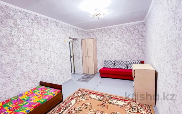 1-комнатная квартира, 29 м², 1/5 этаж, жулдыз 15 за ~ 8.5 млн 〒 в Талдыкоргане, мкр военный городок Жулдыз — фото 3