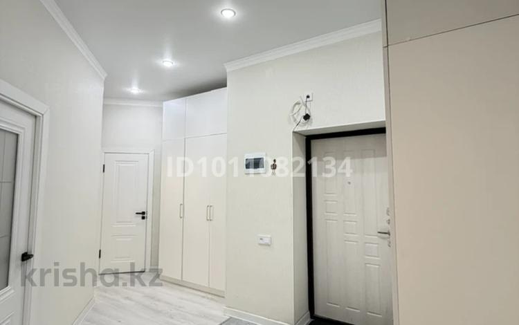 2-бөлмелі пәтер · 52.7 м² · 6/8 қабат, 20-й мкр 1/2 к2, бағасы: 20 млн ₸ в Актау — фото 2