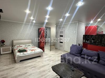 1-комнатная квартира, 35 м² посуточно, 1 Мая 23 за 8 000 〒 в Павлодаре