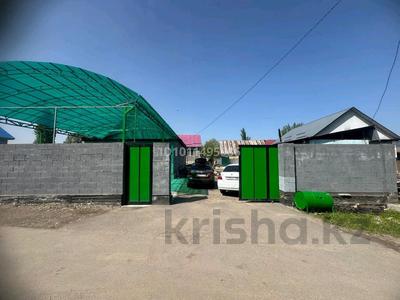 Отдельный дом · 4 комнаты · 150 м² · 6.3 сот., мкр Шанырак-1 123 — 22 поликлиника за 65 млн ₸ в Алматы, Алатауский р-н