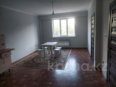 2-бөлмелі пәтер · 40 м² · 4/10 қабат, мкр Аксай-1 11/10 — Asia park трц, бағасы: 200 000 ₸ в Алматы, Ауэзовский р-н