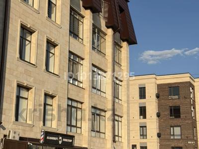 Свободное назначение, офисы, магазины и бутики, склады, общепит, салоны красоты, сельское хозяйство, медцентры и аптеки, образование, развлечения, конференц-залы, кабинеты и рабочие места, студии · 105 м² за 472 500 ₸ в Караганде, Казыбек би р-н