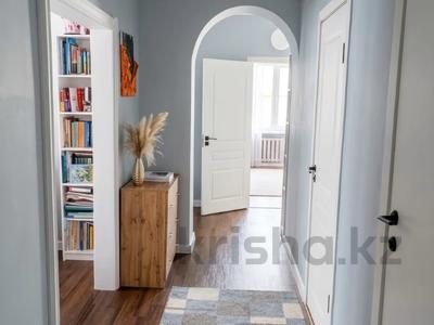 3-бөлмелі пәтер · 75 м² · 2/3 қабат, Желтоксан 162, бағасы: 81 млн ₸ в Алматы, Алмалинский р-н