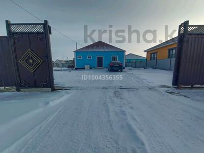 Отдельный дом · 4 комнаты · 120 м² · 9 сот., мкр Аксай-2, 23 10 за 21 млн 〒 в Атырау