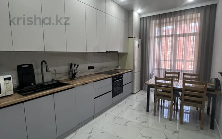 3-комнатная квартира · 90 м² · 7/10 этаж, мкр Юго-Восток, момышулы 15/2 за 49 млн ₸ в Караганде, Казыбек би р-н — фото 2