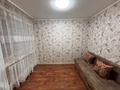 3-комнатная квартира · 45 м² · 5/5 этаж, Майкудук, 16й микрорайон за 10 млн ₸ в Караганде, Алихана Бокейханова р-н — фото 2