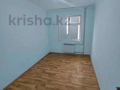 2-бөлмелі пәтер · 50 м² · 3/5 қабат, Толе би 12б — Верхный базар, бағасы: 95 000 ₸ в Шымкенте, Аль-Фарабийский р-н