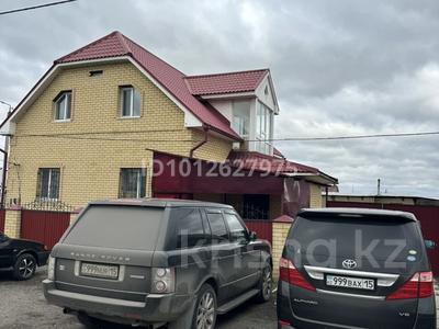 Отдельный дом · 5 комнат · 211 м² · 6 сот., Амангельды 78 — Амангельды за 83 млн ₸ в Петропавловске