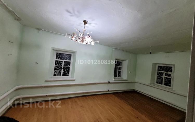 Жеке үй · 3 бөлме · 85 м² · 11 сот., Ш. Уәлиханов, бағасы: 85 000 ₸ в Алатау — фото 2