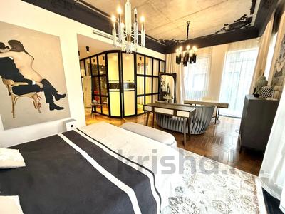 2-комнатная квартира · 120 м² · 1/3 этаж, Аль- Фараби 116 — Каппарова за ~ 2 млн 〒 в Алматы, Медеуский р-н