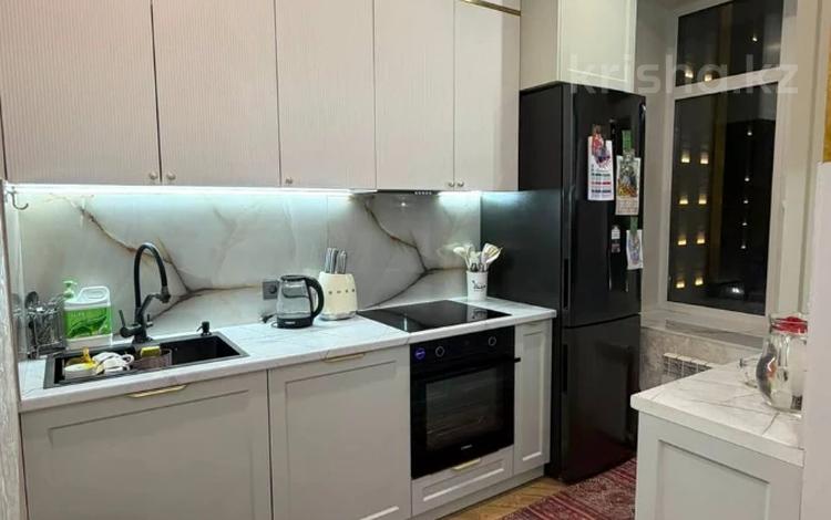 4-комнатная квартира · 120 м² · 5/10 этаж, мкр Юго-Восток, Букетова 3/6 за 83.5 млн ₸ в Караганде, Казыбек би р-н — фото 2