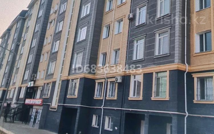 4-комнатная квартира, 132 м², 3/8 этаж, 19-й мкр 45 за 45 млн 〒 в Актау, 19-й мкр — фото 10