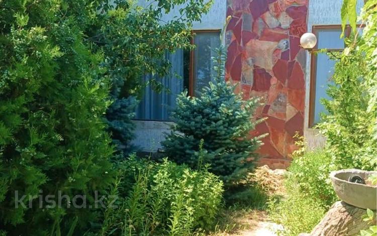 Отдельный дом · 6 комнат · 180 м² · 18 сот., пгт Балыкши, Грушевая 127 за 40 млн ₸ в Атырау — фото 3