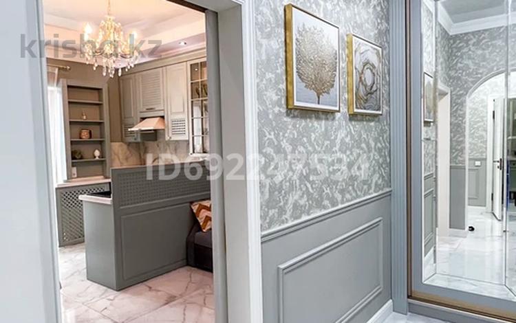 1-комнатная квартира · 54 м², Байтерекова 100/4 — Мечеть, Театр, площадь, акимат, плаза, выставочный центр, дом культуры за 22 000 〒 в Шымкенте, Каратауский р-н — фото 2