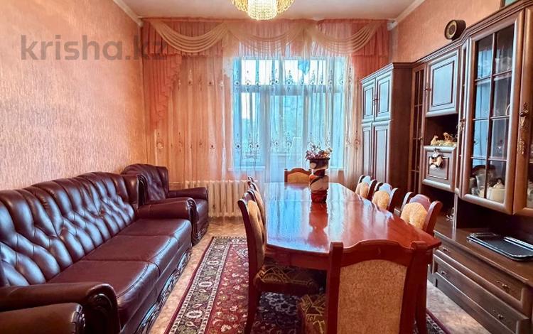 2-комнатная квартира · 57.3 м² · 3/5 этаж, Машхур жусупа 9 за 23.5 млн ₸ в Павлодаре — фото 2
